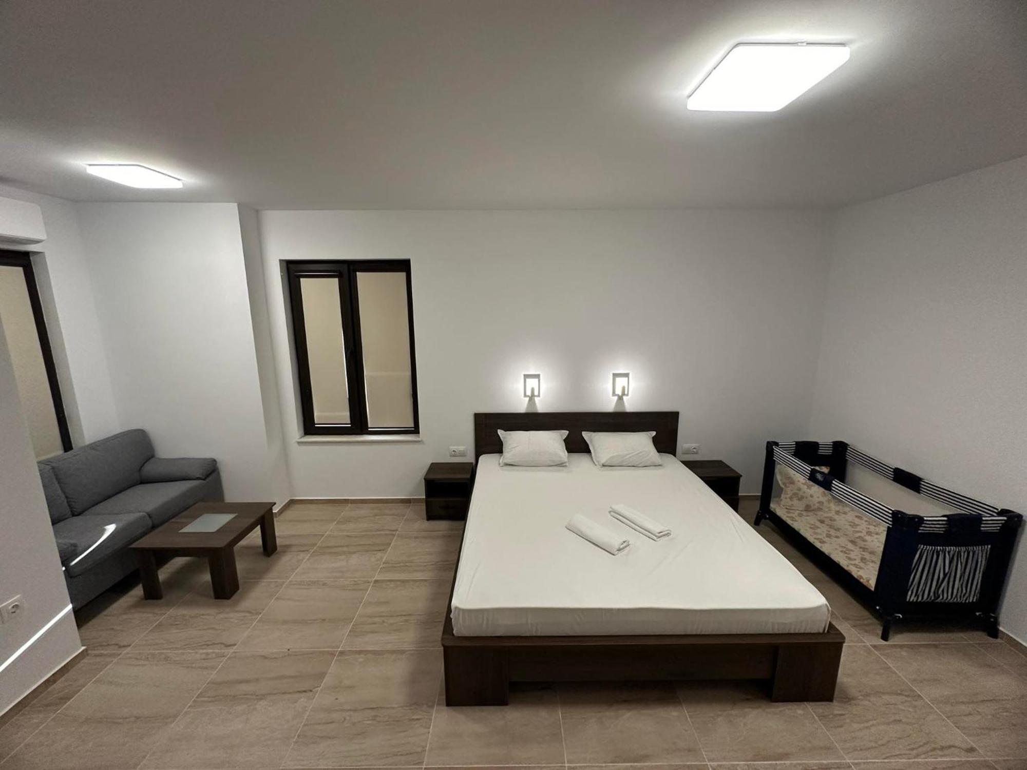 St George Apartcomplex Shkorpilovtsi Extérieur photo