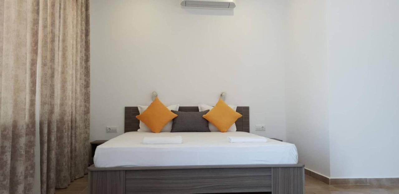 St George Apartcomplex Shkorpilovtsi Extérieur photo
