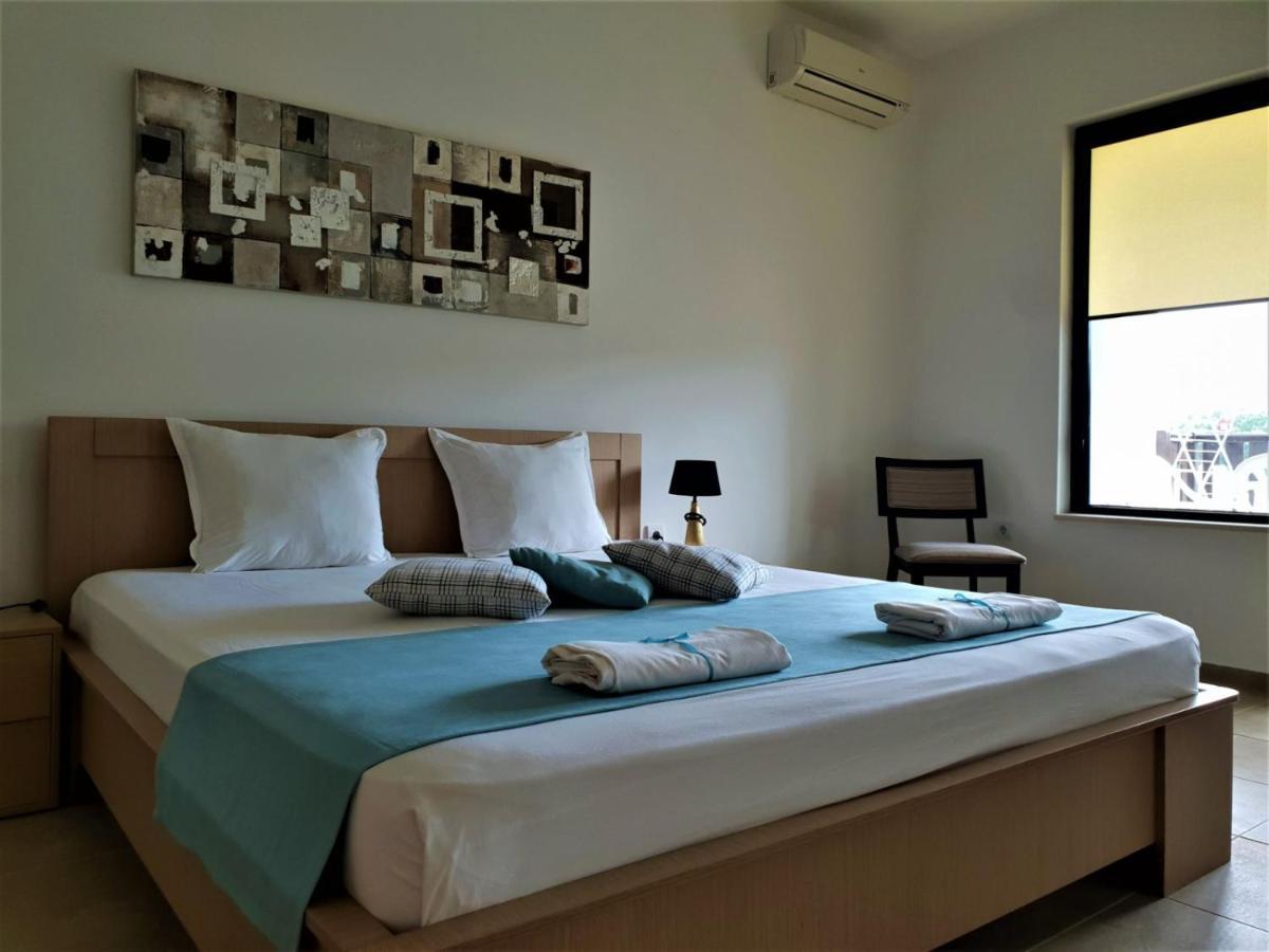 St George Apartcomplex Shkorpilovtsi Extérieur photo